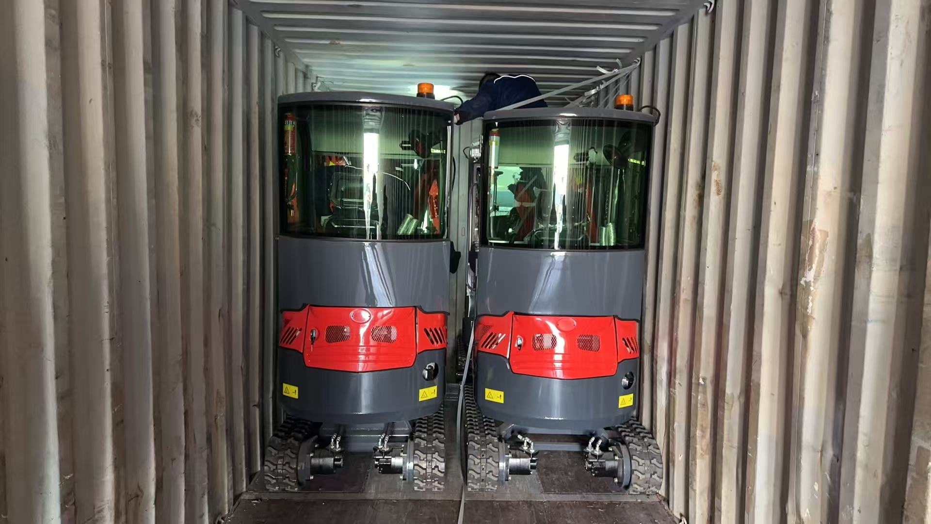 Bulgarian Construction Teams Boost Productivity with Our Latest Excavator Delivery Bulgarian Construction Teams Boost Productivity with Our Latest Excavator Delivery