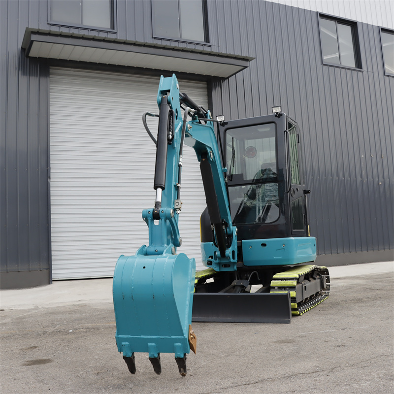 Escavatore da 3,8 tonnellate