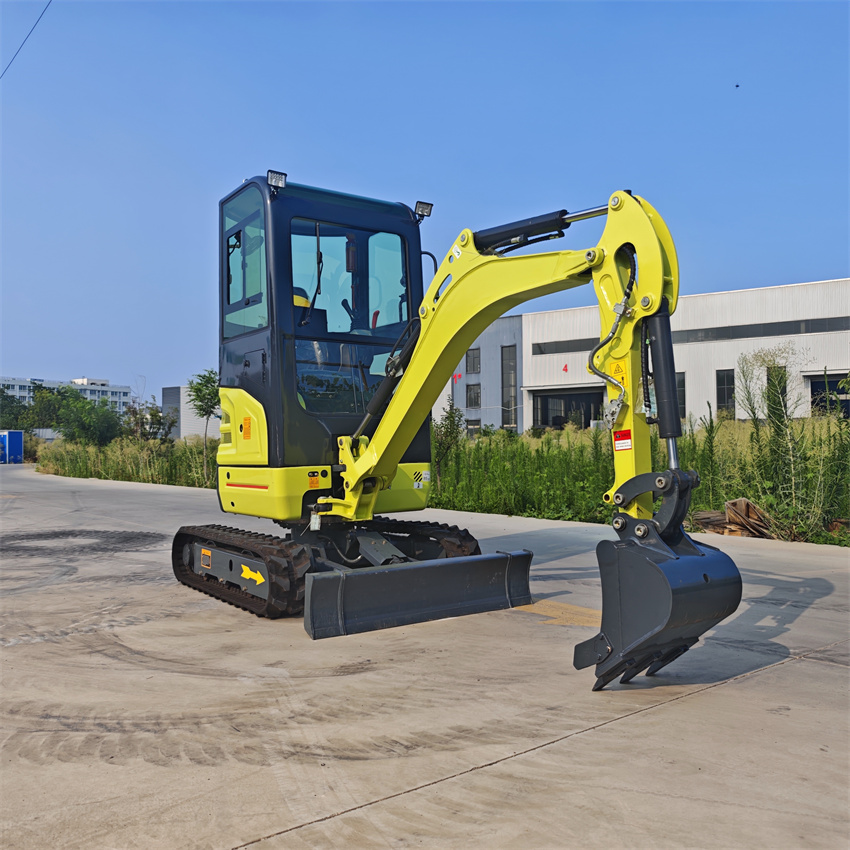 Najnowsza dostawa minikoparek trafia na rynek europejski, zaspokajając rosnący popyt