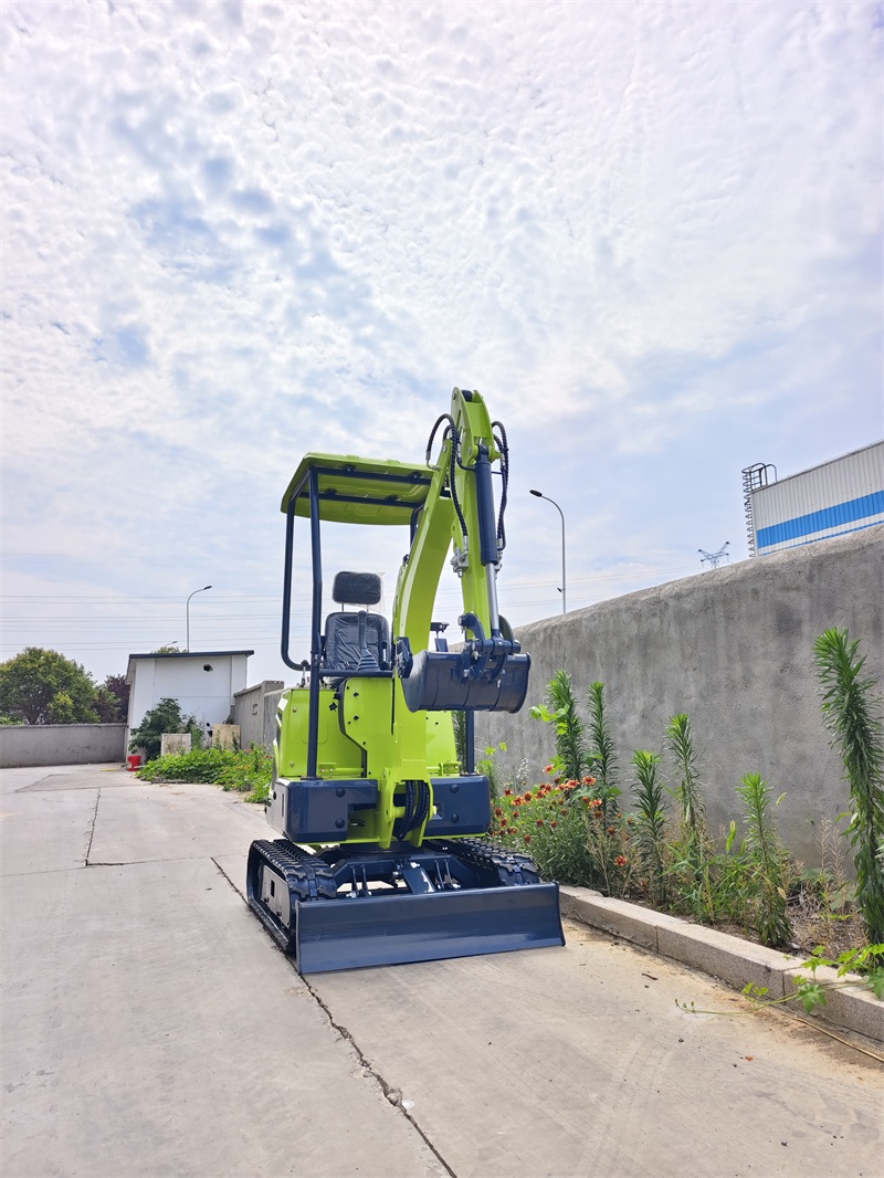 Мини верижен багер