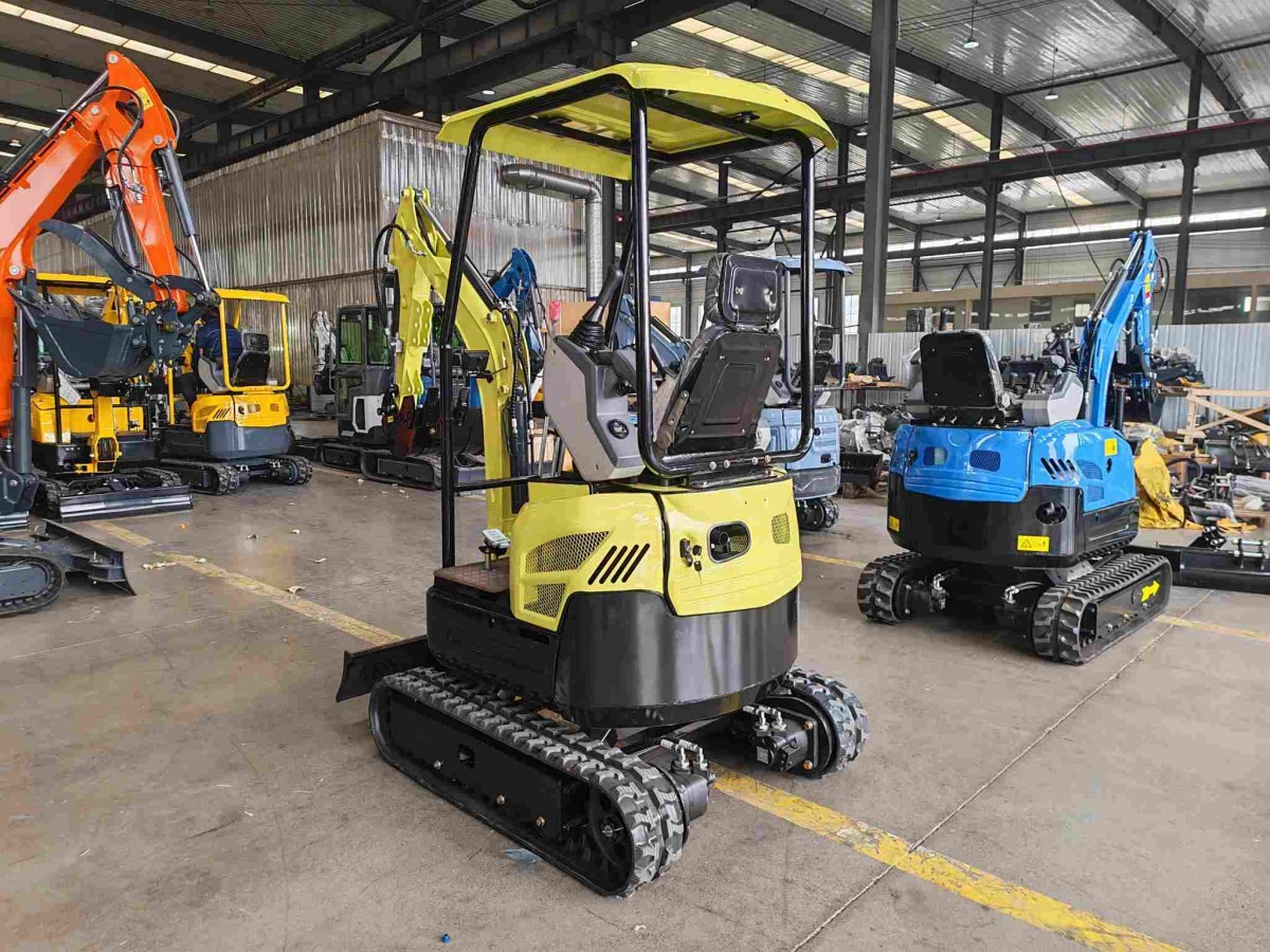 品質認証済みのZ18ミニショベルがオーストラリアへ向けて出発